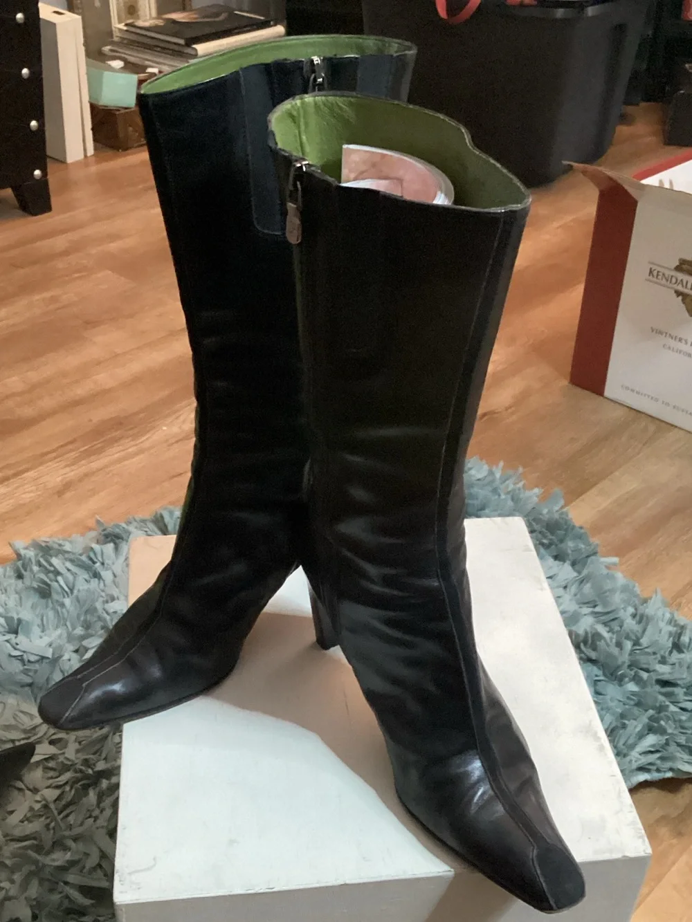 Donald J Pliner Tall Black Leather Boots w/Zip - size 8.5